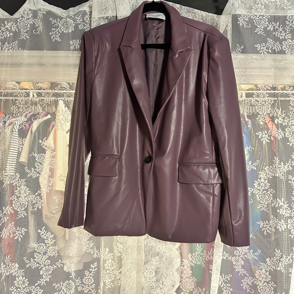 NWOT HAUSEN Faux Leather Blazer Purple Size L Statement Piece Versatile